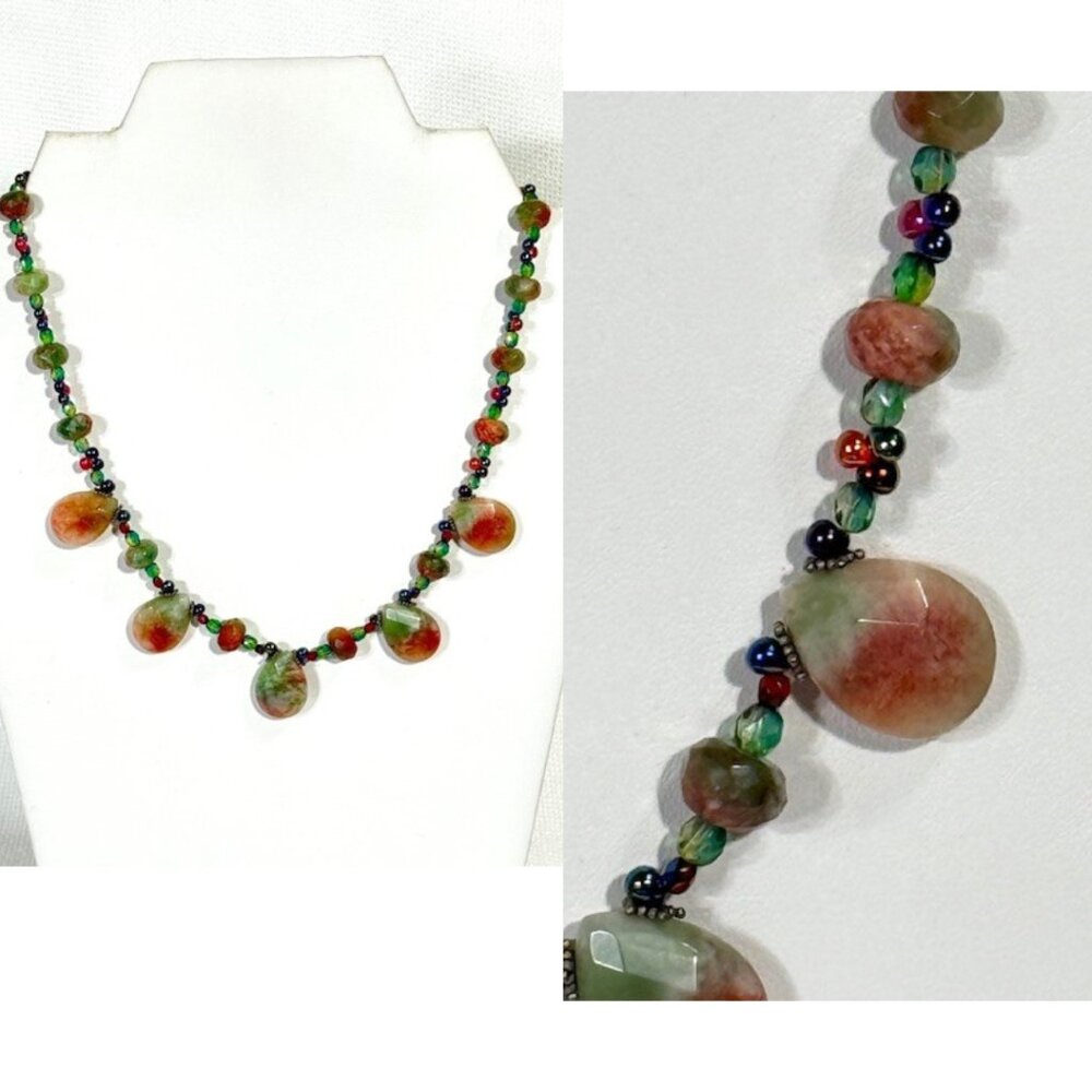 Watermelon jade and bead 18" necklace.